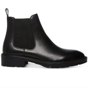 Steve Madden Chelsea Boots